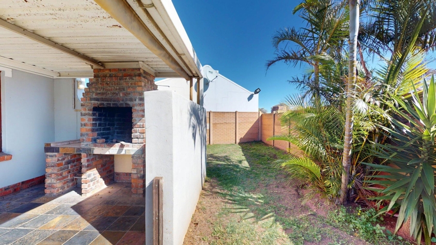 2 Bedroom Property for Sale in Kabega Park Eastern Cape